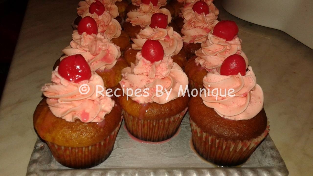 Cupcakes De Trandafiri